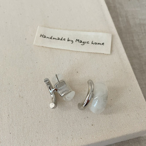 Blue High-End Resin Autumn Winter French Style C-Shaped Sweet Niche Elegant <b>Acrylic</b> Earrings for Women - Product Image 5