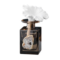 Flacon de parfum vide sans flamme personnalisé de luxe multicolore 180 ml avec couvercle en bois