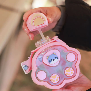 Nouvelle tasse en plastique Patte de <span class=keywords><strong>chat</strong></span> 2026 – Mignonne et amusante, avec paille, pour enfants – Gobelet portable pour l'extérieur, motif <span class=keywords><strong>chat</strong></span> diagonal - Product Image 6