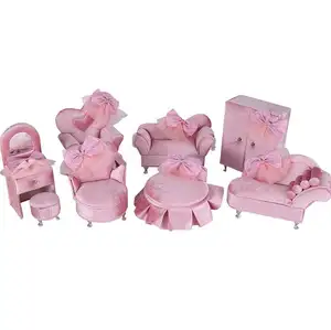 生日礼物展示设计家居装饰粉色天鹅绒艺术家具沙发首饰盒