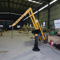 Grue d'équilibre 150kg petite grue d'équilibre pneumatique palan de levage mobile