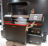 Mimaki 3DUJ-553, le premier système d'impression 3D au monde pour plus de 10 000 000 de couleurs, imprimante 3D couleur complète