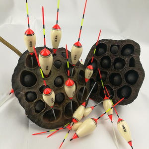 Petit bateau <span class=keywords><strong>de</strong></span> pêche Flotteurs <span class=keywords><strong>de</strong></span> grotte d'herbe Flotteurs <span class=keywords><strong>de</strong></span> tache <span class=keywords><strong>de</strong></span> pierre Flotteurs <span class=keywords><strong>de</strong></span> petit poisson Flotteurs <span class=keywords><strong>de</strong></span> gros ventre en mousse et matériau Eva Bouée - Product Image 3