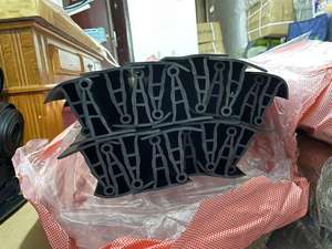 Fábrica de China Tipo de carácter Parachoques de muelle de <span class=keywords><strong>barco</strong></span> Borde de muelle Tiras de choque marinas - Product Image 5