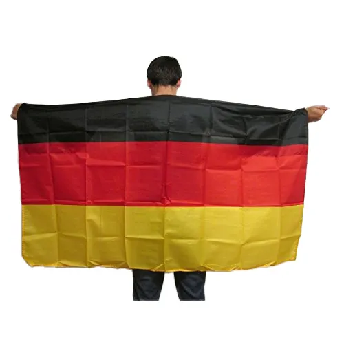 เป็นมิตรกับสิ่งแวดล้อม100% โพลีเอสเตอร์ที่กำหนดเองประเทศผ้าคลุมไหล่เยอรมนีร่างกายธง3 'X 5' 90X150เซนติเมตรเยอรมันเคปพัดลมธง