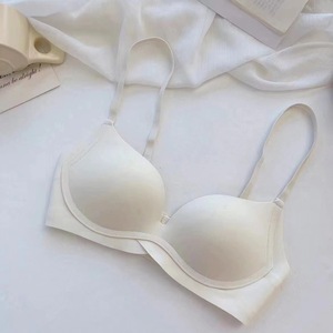 Bán buôn Chất lượng cao Nhật Bản Phong Cách Phụ Nữ đẩy lên Bralette thoải mái thoáng khí Áo ngực không dây màu tinh khiết áo ngực liền mạch - Product Image 5