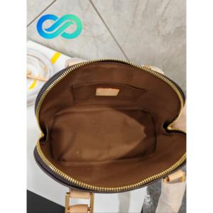 Sac à main de luxe pour femme, noir avec garniture beige, sac à bandoulière portable pour tous les jours - Product Image 5