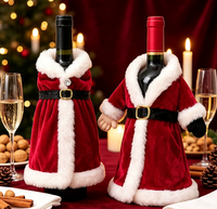 Housse de bouteille de vin en velours Père Noël avec bordure en peluche blanche, décoration de Noël pour table de fête, manchon de bouteille de vin, ornement