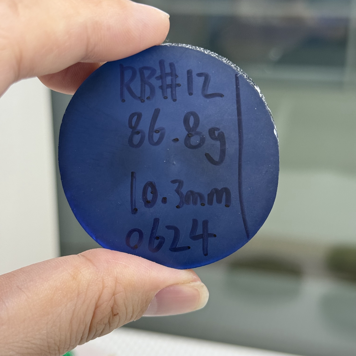 แซฟไฟร์สีน้ำเงิน Czochralski 50-60 กรัม