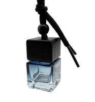 Difusor de Perfume para coche, botella de vidrio vacía, contenedor de botella de fragancia para coche colgante de aceite esencial de 8ml con tapa negra