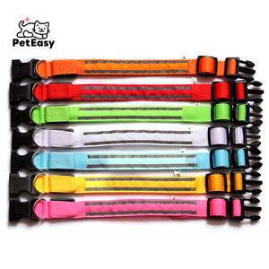 Collar para perros y gatos con luz LED recargable USB anti-Pérdida de noche brillante en stock - Product Image 3