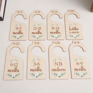 Separadores de Ropa de Bebé de Madera Personalizados, Separadores de Tallas de Ropa Grabados para Armario de Bebé, Tabla para Colgar Ropa - Product Image 2