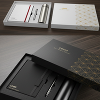Premium VIP Geschenkset Weißes PU-Notizbuch Roter Gürtel Stift Goldene Thermoskanne Personalisiertes Luxus-Firmengeschenk für Führungskräfte