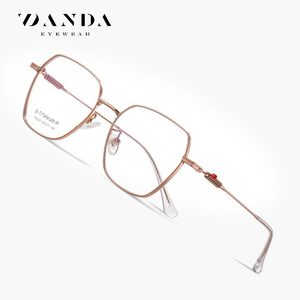Gafas Ópticas Danda Eyewear ST6227, Montura Completa Cuadrada de Titanio, Unisex, Ligeras, Anti-UV - Product Image 1