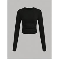 Camiseta Corta Ajustada de Manga Larga con Cuello Redondo y Fruncido para Niñas, Color Blanco Liso, Estilo Casual, Colección 2026