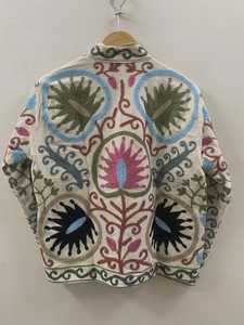 เสื้อแจ็คเก็ตผ้ากำมะหยี่ลายสัตว์ปักลายซูซานี ผ้าฝ้าย ระบายอากาศได้ดี เป็นมิตรกับสิ่งแวดล้อม ติดกระดุม ทำมือ ของขวัญสำหรับเธอ คุณแม่ สไตล์โบโฮ อินเดีย - Product Image 5