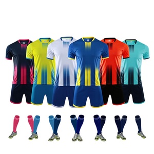 Uniformes de Fútbol Personalizados al por Mayor, Sublimación, Conjunto de Camiseta de Fútbol para Hombre, Ropa Deportiva Transpirable de Secado Rápido para Entrenamiento en Equipo - Product Image 1