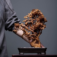 Statue indienne ancienne en bois de santal, ornement de collection pour l'entrée intérieure de la maison, objet de collection, couleur nationale, parfum céleste, bonsaï