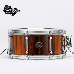 <span class=keywords><strong>Doc</strong></span> Sweeney - Caisse claire Falcon en bois massif, fabrication artisanale américaine, avec sangle de fixation, 14x6 pouces - Product Image 1