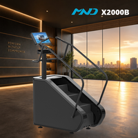 Appareil de fitness élégant avec grand écran tactile MND X2000B, simulateur d'escalade et entraîneur cardio complet pour la remise en forme, idéal pour les salles de sport en chaîne et les utilisateurs multiples