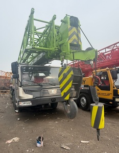 Grue sur camion Zoomlion ZTC700V 70T, année 2022, bon état, capacité 130T, avec grue SAC1300T, STC800T6, STC800T5, STC1000C7. - Product Image 2