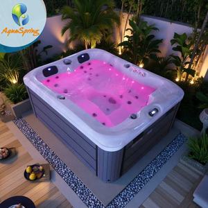 Vasche Idromassaggio e Jacuzzi Aquaspring per Esterni, Vasca da Bagno in Acrilico con Idromassaggio, Personalizzabile per Esterni o Interni, Vasche Spa - Product Image 1