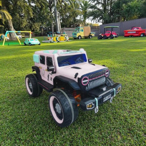 2024ユニセックスキッズライドオン電気自動車クールデザインストロング12V4モーターリモートコントロールプラスチックホイールおもちゃスタイル - Product Image 5