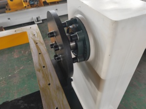 Table de soudage rotative Kassel avec moteur pour le soudage automatique des composants de cœur de moteur - Product Image 2