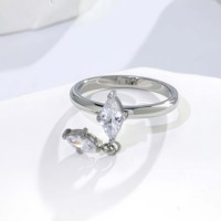 Anillo de Acero Inoxidable con Baño de Oro de 18K, Diseño 3D de Lágrima con Circonita, Borla Bicolor, Modelo Yuanheng, Unisex, para Uso Diario