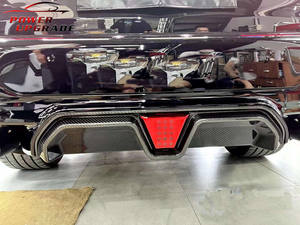 Diffuseur de pare-chocs arrière sec en Fiber de carbone de Style CS avec lumière LED pour <span class=keywords><strong>BMW</strong></span> <span class=keywords><strong>F90</strong></span> <span class=keywords><strong>M5</strong></span> compétition 2020 + - Product Image 4