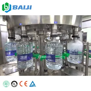 Máquina tampadora e enchimento de garrafas PET de plástico de 3 litros e 5L totalmente automática para água potável pura