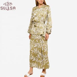 Ultima moda modello <span class=keywords><strong>Online</strong></span> Malaysia Floral Design Plus Size <span class=keywords><strong>donna</strong></span> Jilbab Baju Kurung abbigliamento islamico - Product Image 4