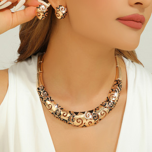 Premium Choker Necklace Set Royal Red Stone Choker with Matching Earrings Party Wear Choker Necklace Jewelry Set - Product Image 2