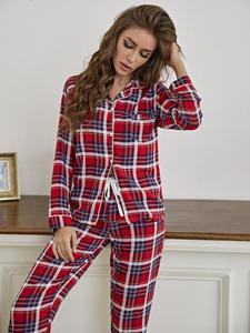 Pakaian Tidur Wanita Motif Kotak-Kotak Merah dan Biru Natal, Pakaian Tidur Lengan Panjang, Kemeja Kancing Lembut dengan Celana - Product Image 2
