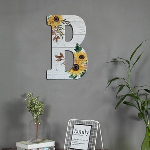 Recortes de <span class=keywords><strong>letras</strong></span> de madera, letrero de pared rústico, letreros colgantes decorativos del alfabeto para decoración de pared de boda - Product Image 3