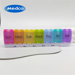 Boîte de rangement hebdomadaire pour pilules, 21 compartiments, couvercle portable codé par couleur avec séparateurs pour une utilisation quotidienne - Product Image 5