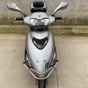 <span class=keywords><strong>Scooter</strong></span> Suzuki1 Neptune <span class=keywords><strong>125</strong></span> d'occasion - 125C Ultra économique en carburant, haute fiabilité, <span class=keywords><strong>prix</strong></span> abordable et confort ergonomique Motos à essence - Product Image 5