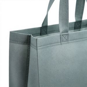 Sacs fourre-tout non tissés recyclables en gros, sacs de courses thermosoudés avec logo pour publicités et cadeaux - Product Image 2