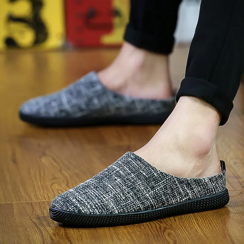 Nuove scarpe da spiaggia slip-on da uomo di grandi dimensioni quattro stagioni scarpe casual mezza resistenza 699