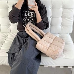 Bán Buôn Thân Thiện Với Môi Nylon Bông <span class=keywords><strong>Tote</strong></span> Phòng Tập Thể Dục Túi Không Thấm Nước Kem Nóc Túi Lady Túi Xách Logo In Mua Sắm <span class=keywords><strong>Tote</strong></span> Túi - Product Image 6