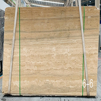 Prix d'usine Carrelage en travertin beige clair veiné, dalle murale en pierre de travertin et marbre
