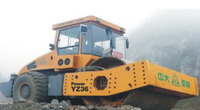 Compacteur vibrant à tambour unique 36T d'occasion, 260KW, force d'excitation 800KN, pour compactage de fond de chaussée autoroutier