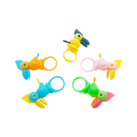 En gros, mini jouet anneau à doigt pour enfants, jouet anneau en plastique en forme d'oiseau hibou-coureur, jouet capsule de distribution pour enfants, petit jouet en plastique