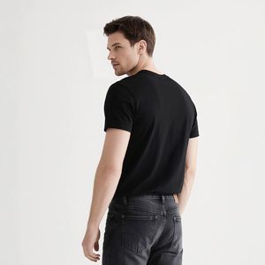 Unisex Adult <b>T</b>-<b>Shirts</b> 100% Polyester Bulk Pack Soft Stretch Fabric 180g <b>Plain</b> <b>Black</b> - Product Image 3