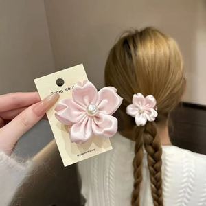 Pinzas para el pelo con lazo de flor de cerezo rosa y lunares, pinzas de pico de pato laterales dulces, accesorios para el cabello de estilo elegante para niñas, uso diario - Product Image 1