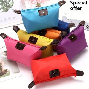Sac de toilette portable grande capacité pour femme, fermeture éclair, nylon imperméable, couleur bonbon, logo personnalisable imprimé, rangement, voyage - Product Image 1