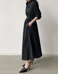Abito chemisier lungo da donna con collo alto e cintura, maniche lunghe, gonna a trapezio, tasche, casual ed elegante per primavera autunno e uso quotidiano - Product Image 2