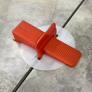 Cales et clips <span class=keywords><strong>de</strong></span> nivellement en <span class=keywords><strong>plastique</strong></span> <span class=keywords><strong>de</strong></span> haute qualité, réutilisables, en PP, pour le contrôle du niveau des carreaux <span class=keywords><strong>de</strong></span> céramique et <span class=keywords><strong>de</strong></span> porcelaine muraux et <span class=keywords><strong>de</strong></span> sol - Product Image 1