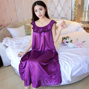 2023 mujeres verano fino Sexy seda hielo manga corta pijamas de mujer encaje rojo seda hielo vestido de mujer Home Fury - Product Image 3