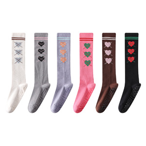 Chaussettes de Pilates longues style scolaire JK 2025, chaussettes de yoga d'automne/hiver, chaussettes de compression amincissantes pour mollets, taille unique - Product Image 3